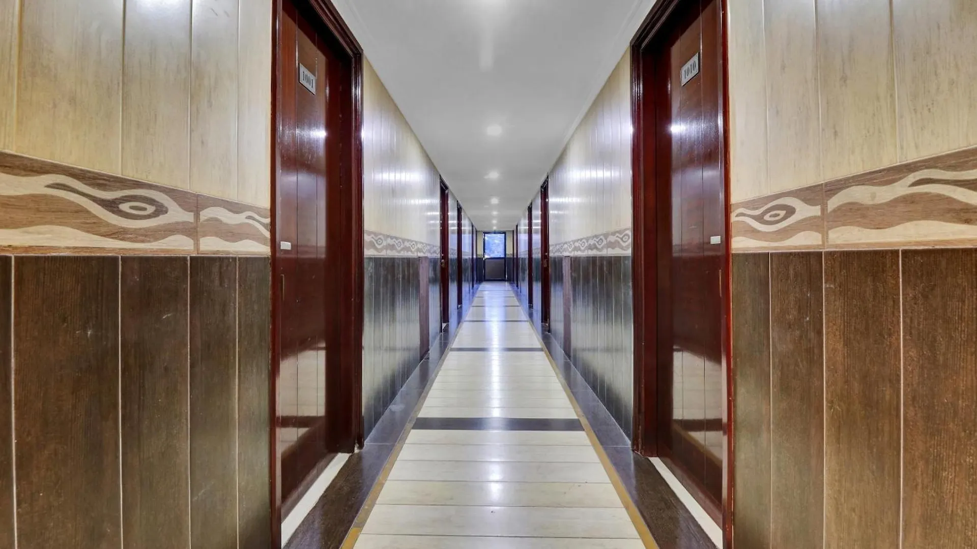 Aec Residency Hotel Alappuzha